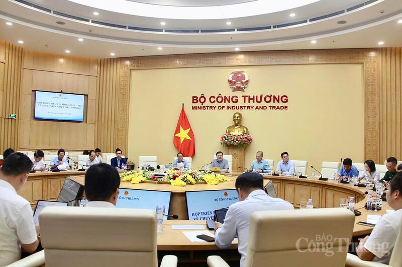 bo-cong-thuong-lay-y-kien-ve-lo-trinh-chuyen-doi-xang-sinh-hoc-e10-trong-thang-4