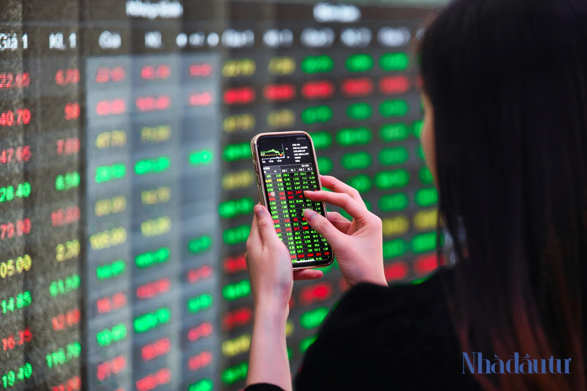 thi-truong-von-chung-khoan-viet-nam-huong-toi-moc-tai-san-khoi-ngoai-dat-15-gdp