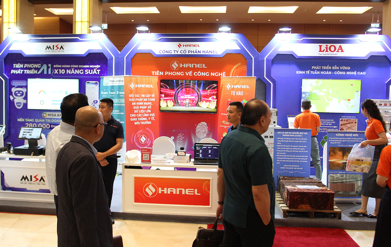 Gian h&agrave;ng Hanel 4.JPG