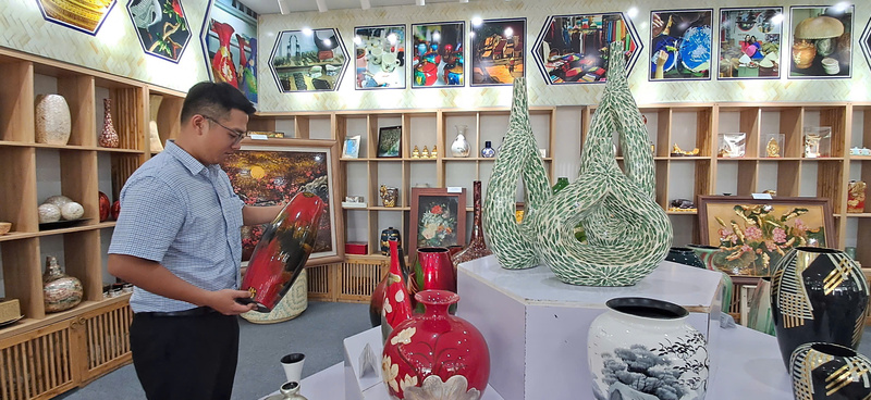 Hà Nội tăng tốc xúc tiến thương mại, mở rộng thị trường thủ công mỹ nghệ