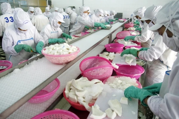 ba-nganh-xuat-khau-chu-luc-doi-mat-rui-ro-lon-tu-chinh-sach-thue-my