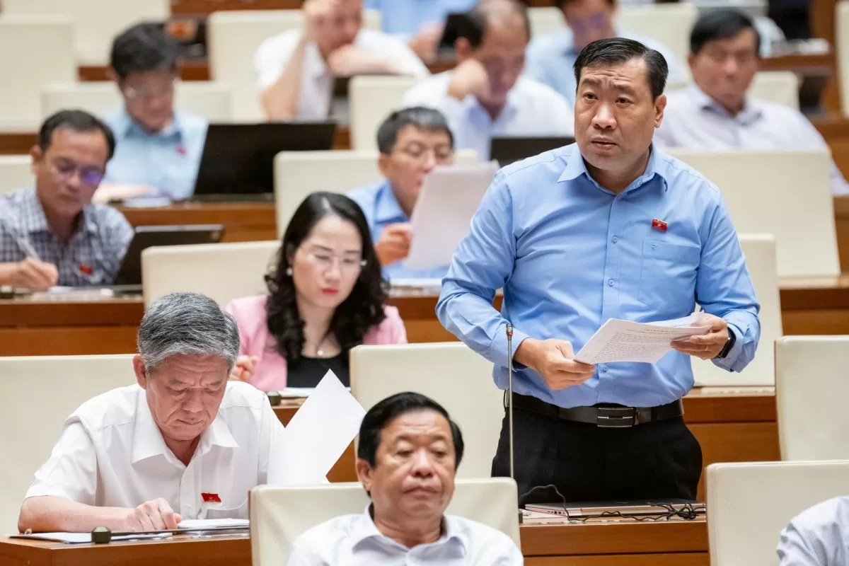 kien-nghi-bo-sung-co-che-thu-hut-nhan-luc-nganh-nang-luong-nguyen-tu