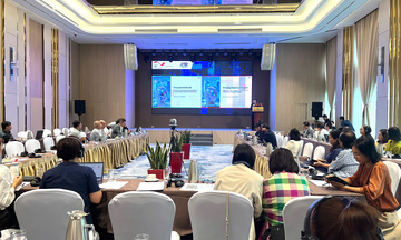 kinh-doanh-trong-moi-truong-so-doanh-nghiep-can-ung-pho-thong-minh