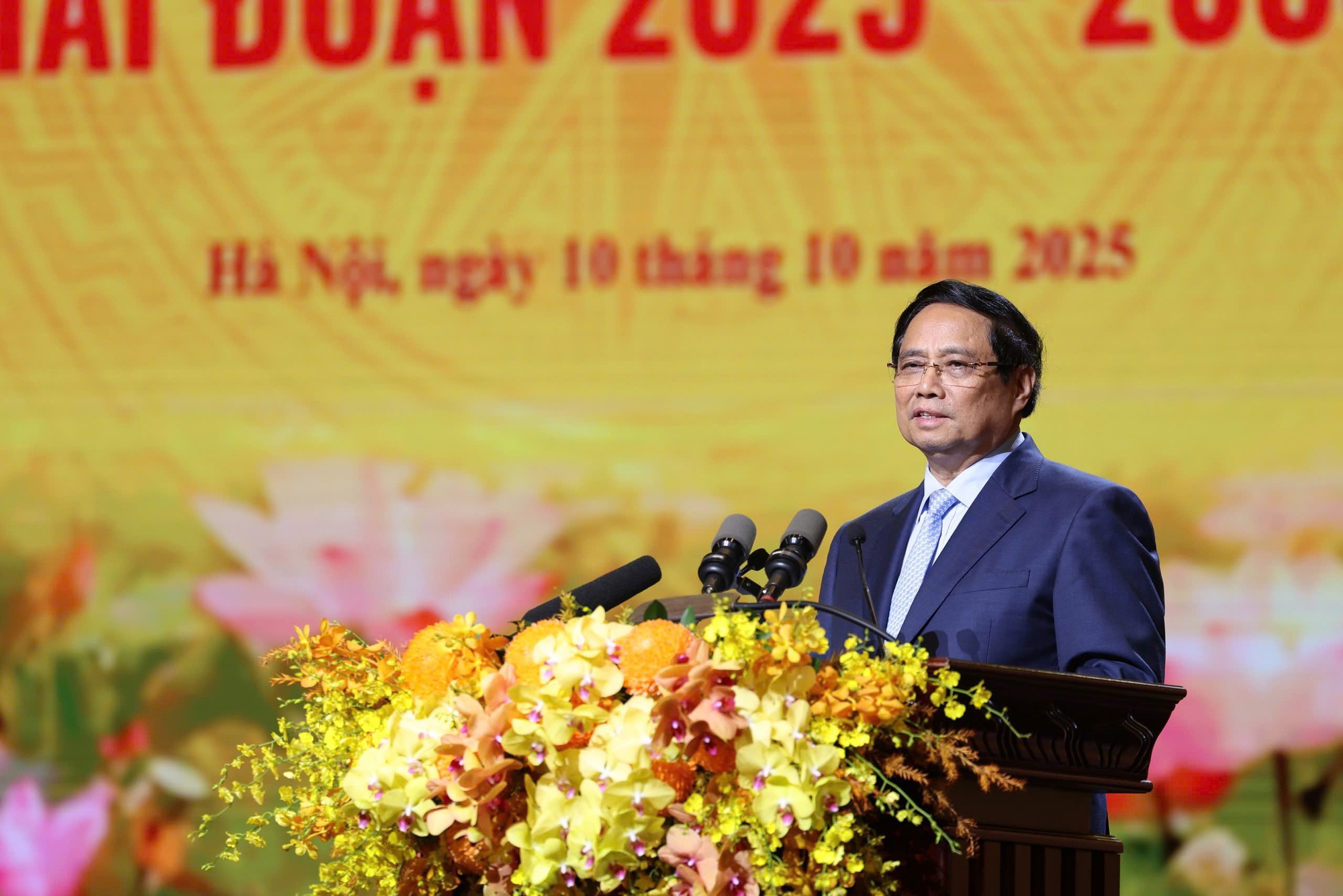 nhan-dan-ca-nuoc-dang-trong-cho-vao-vai-tro-dan-dat-su-menh-tien-phong-kien-tao-phat-trien-cua-thu-do-ha-noi