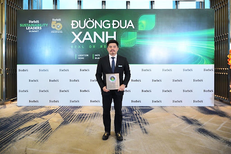 Long Châu được Forbes Việt Nam vinh danh trong Top 50 Doanh nghiệp Dẫn đầu về ESG Việt Nam 2026