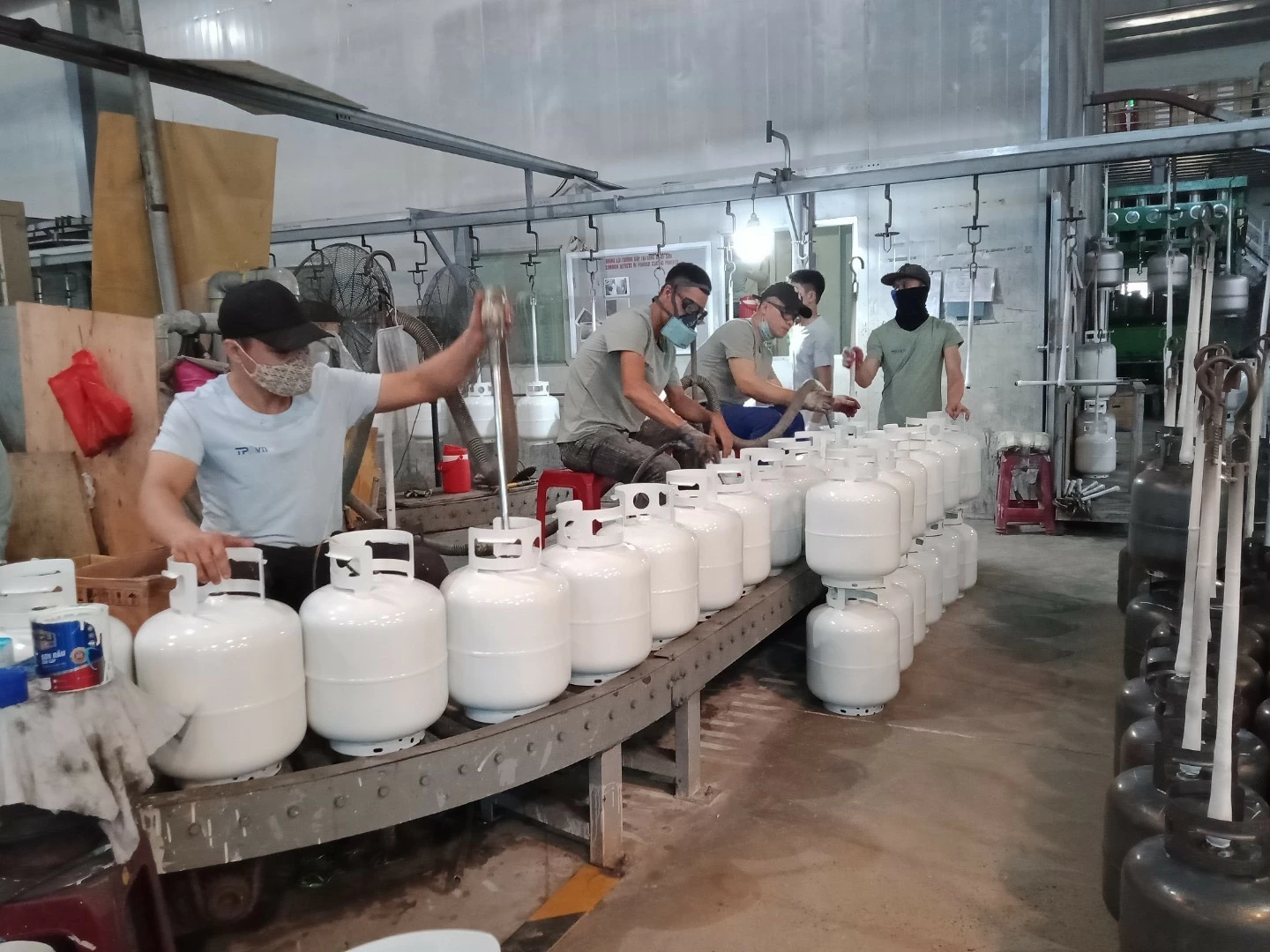 Giảm 30% thuế thu nhập: Nâng cao chất lượng cuộc sống người dân