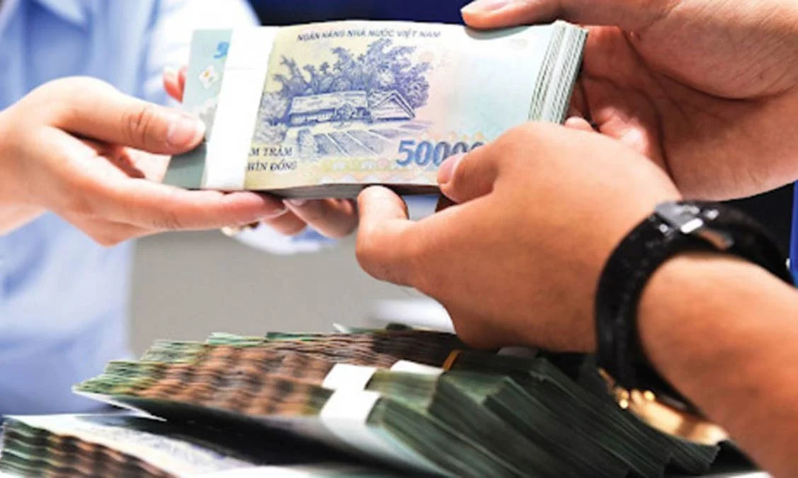 lai-suat-cho-vay-ha-thap-ngan-hang-kich-cau-tin-dung