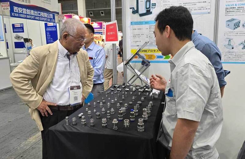 doanh-nghiep-viet-ghi-dau-an-tai-trien-lam-cong-nghiep-ho-tro-m-tech-2025