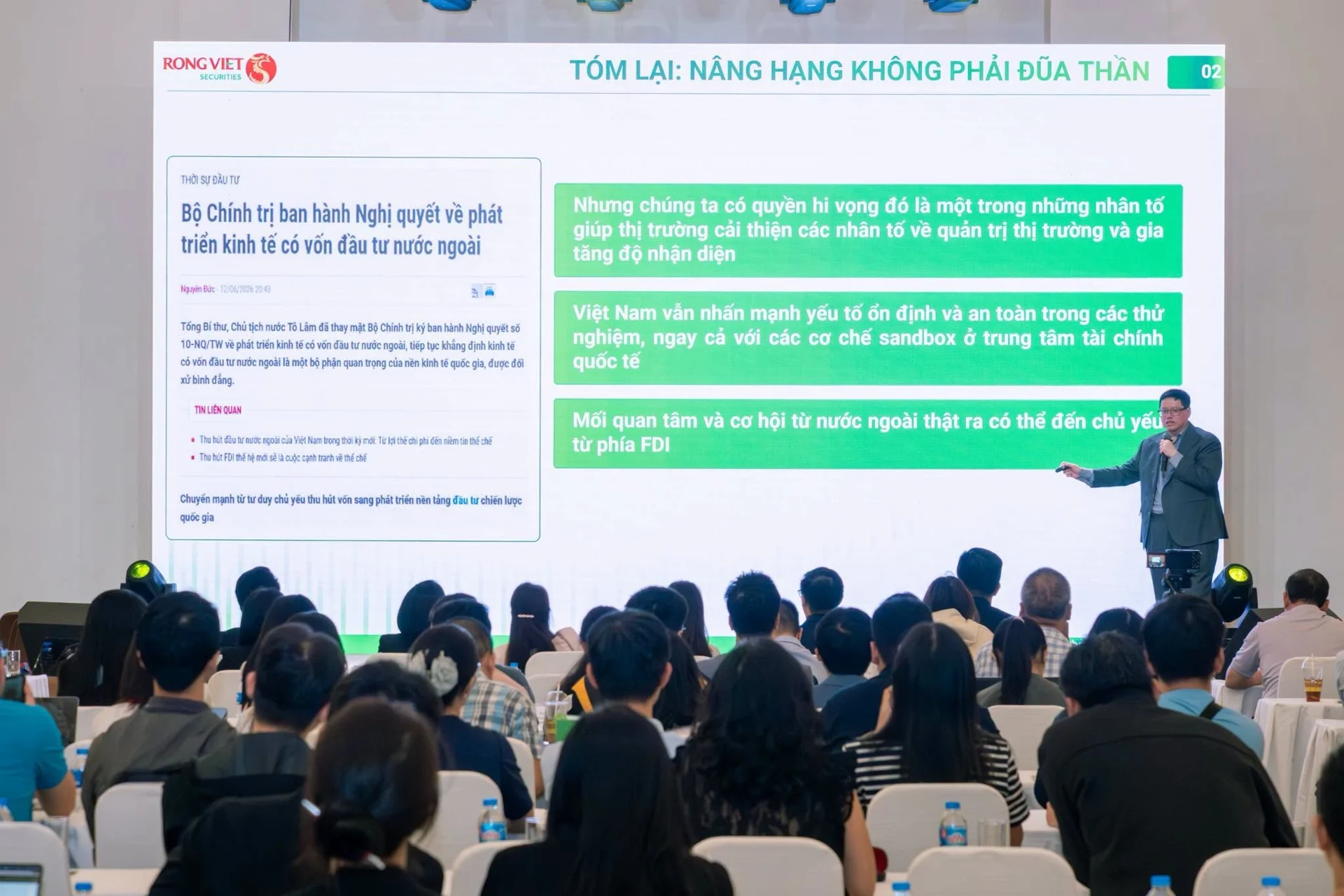 'Muốn hút vốn ngoại, chứng khoán Việt cần nhiều hơn câu chuyện nâng hạng'