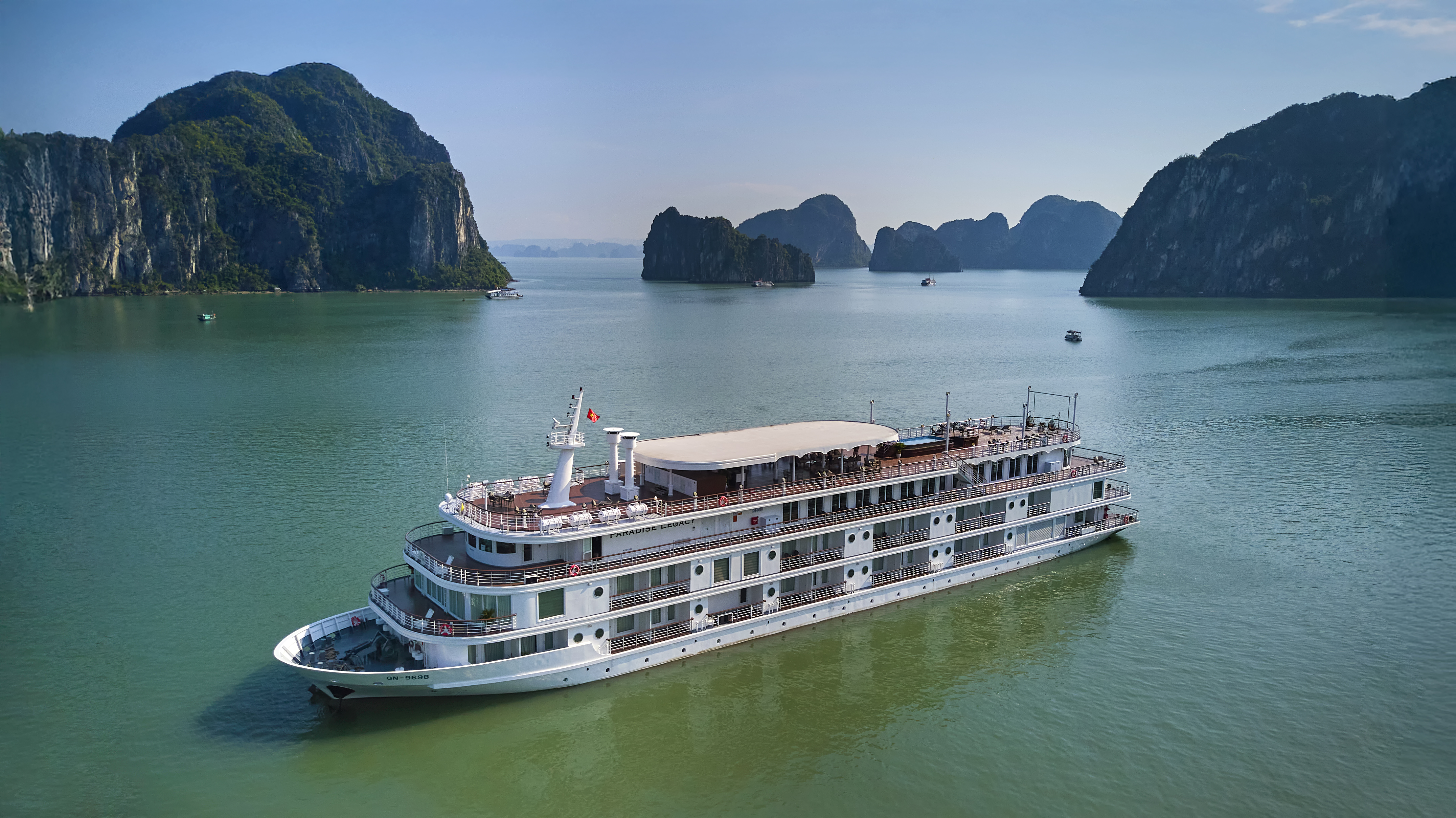 mo-vang-du-lich-tau-bien-viet-nam