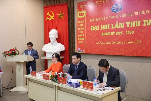 Phát huy vai trò hạt nhân chính trị, xây dựng VCCI vững mạnh toàn diện