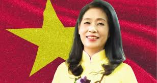 tong-giam-doc-vaf-tran-thi-thu-hang-nu-doanh-nhan-ganh-pho-nem-ra-the-gioi