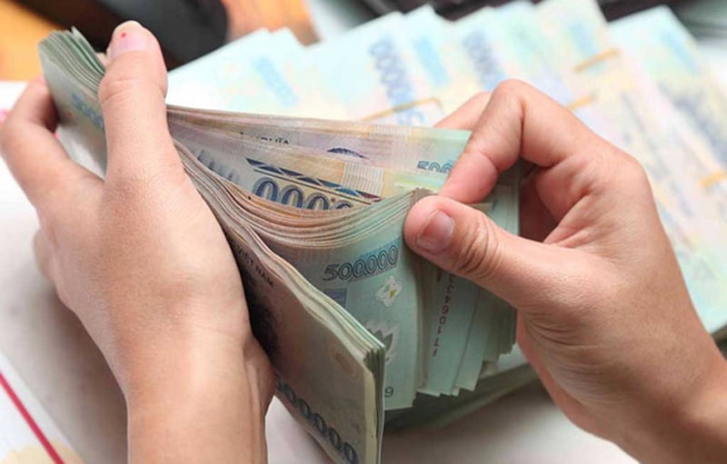 nguoi-dan-doanh-nghiep-duoc-giam-46-loai-phi-le-phi-tu-hom-nay