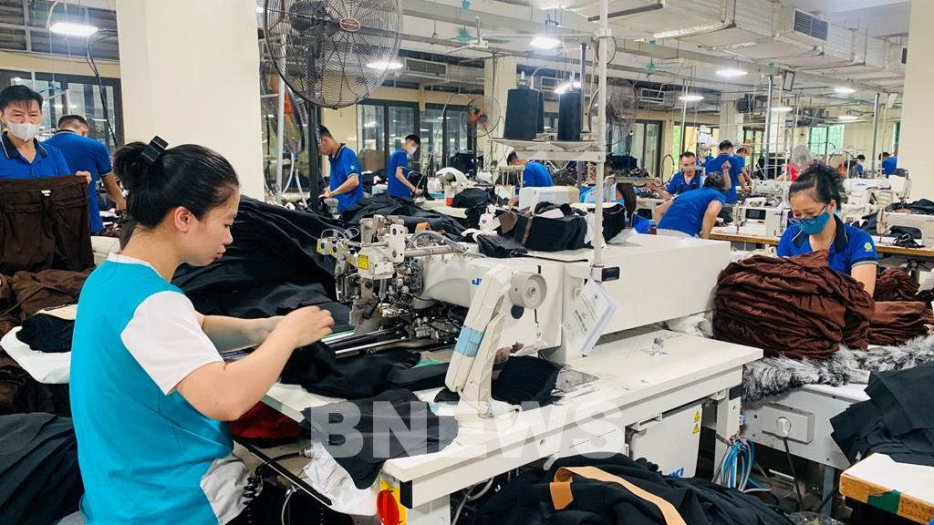 Hướng tới mục tiêu xuất khẩu 48 tỷ USD hàng dệt may