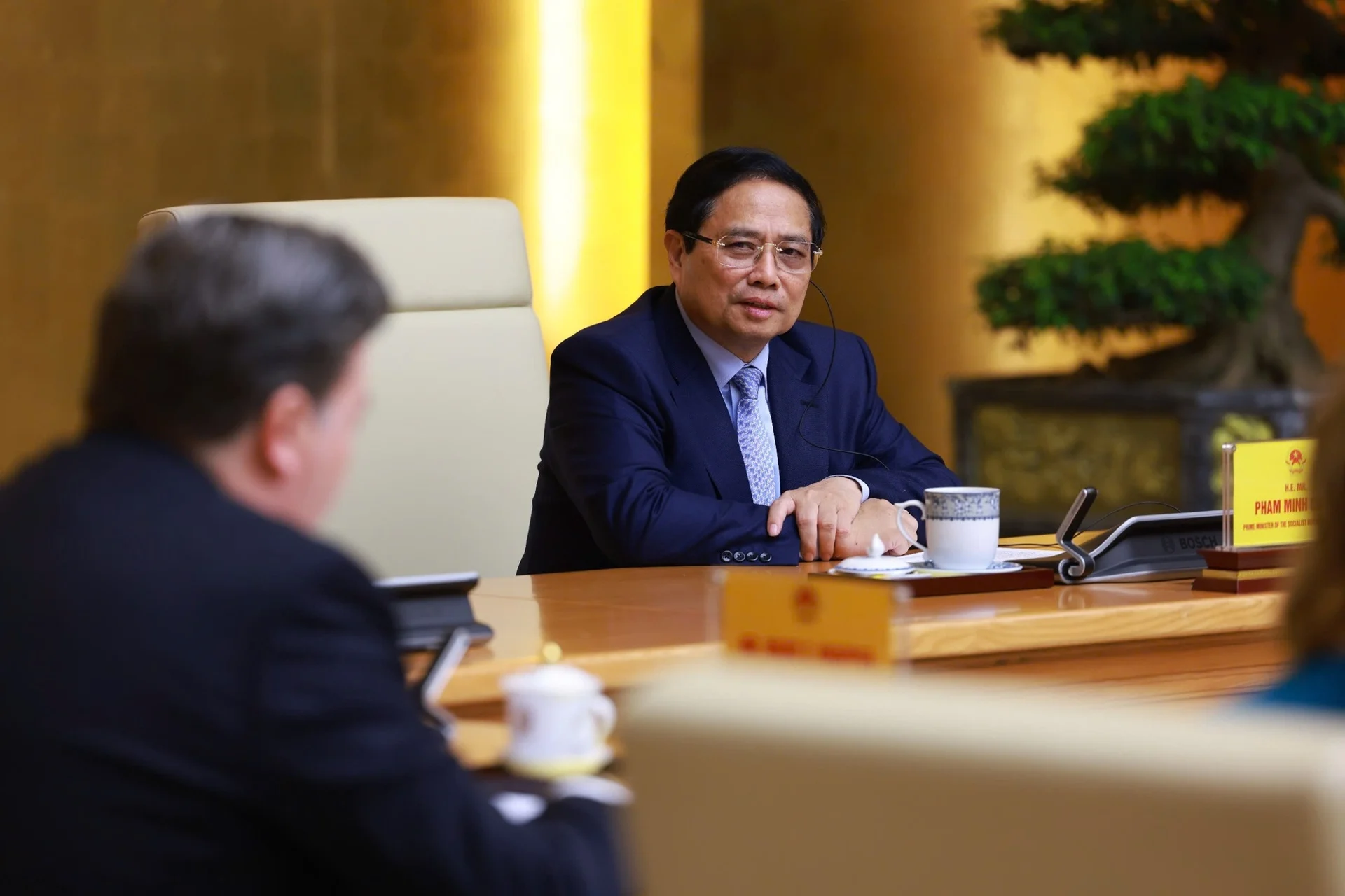 my-manh-tay-ve-thue-quan-thoi-trump-20-viet-nam-co-the-lam-gi