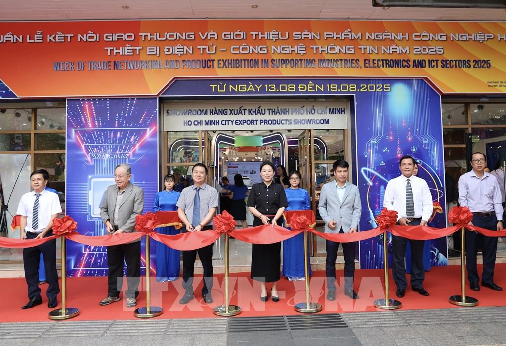Khai mạc Tuần lễ kết nối giao thương sản phẩm công nghiệp hỗ trợ, thiết bị điện tử