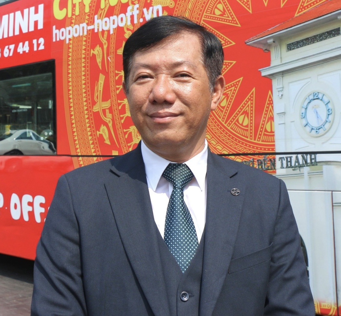 Ong_Nguyen_Khoa_Luan_Giam_oc_Cong_ty_TNHH_Anh_Viet_Hop_on_-_Hop_off_Viet_Nam.jpeg