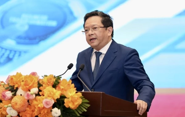 lay-khoa-hoc-cong-nghe-lam-tru-cot-tang-truong-moi