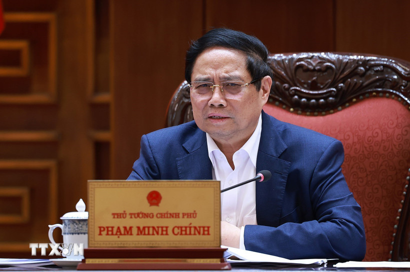 thu-tuong-khan-truong-xu-ly-cac-du-an-ton-dong-theo-yeu-cau-cua-bo-chinh-tri