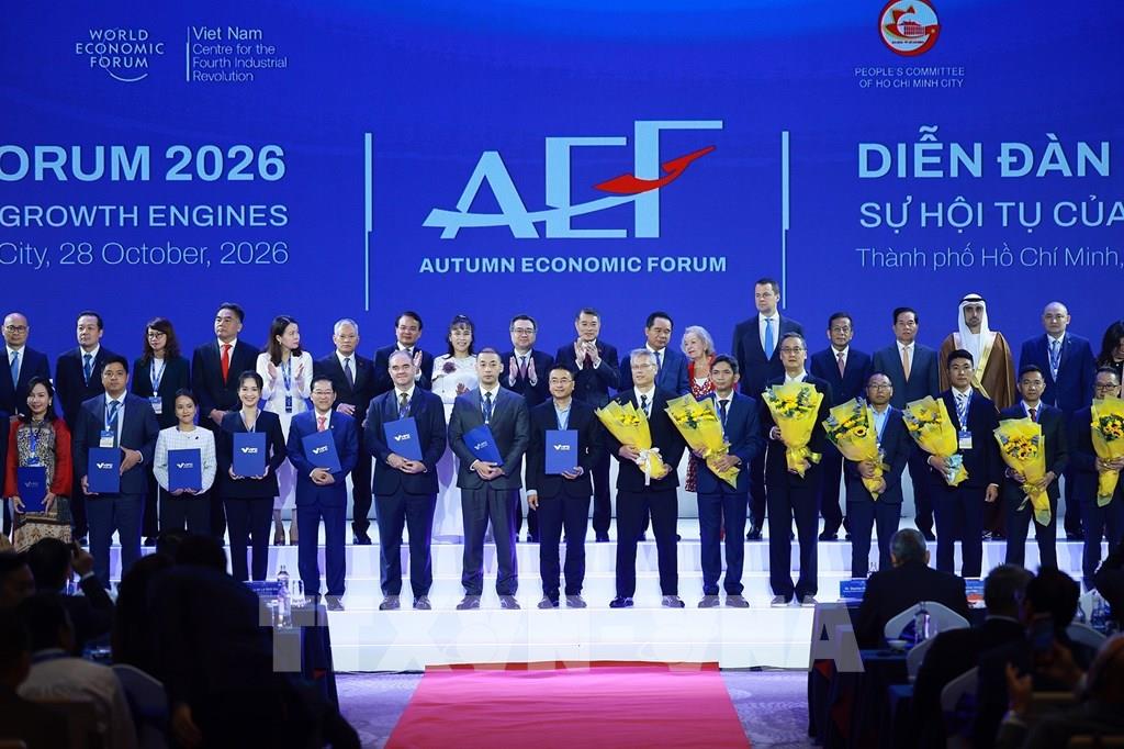 TP. Hồ Chí Minh công bố 12 dự án đầu tư hơn 13 tỷ USD