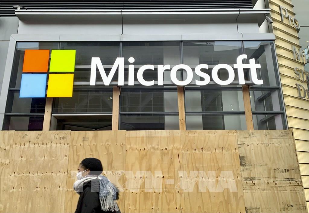 microsoft-bao-lai-lon-nho-bung-no-ai-va-dien-toan-dam-may