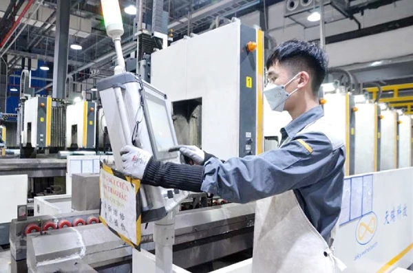 kinh-te-thang-12026-khoi-sac-doanh-nghiep-van-ap-luc-dong-tien