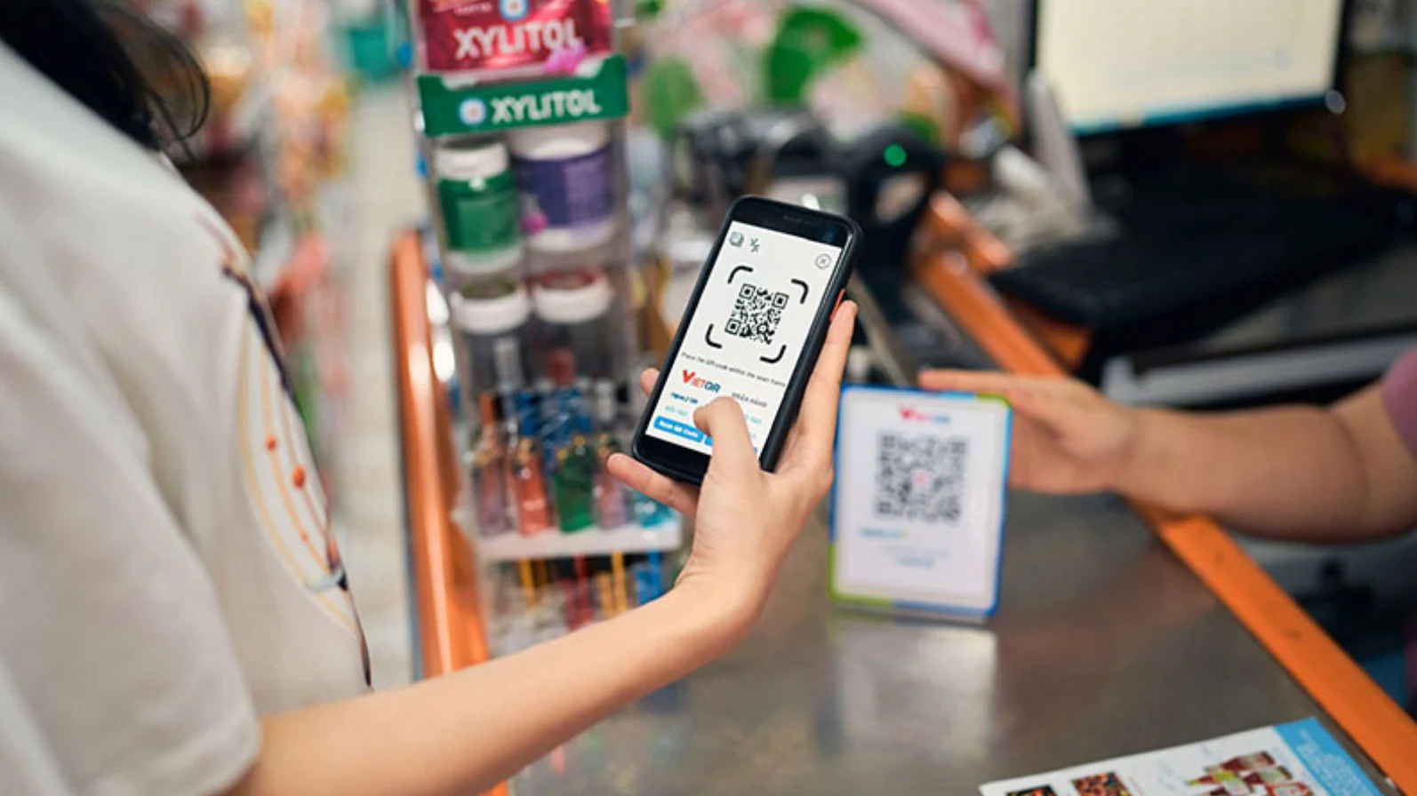 tu-17-mua-ban-phai-chuyen-khoan-100-hoang-mang-cho-huong-dan