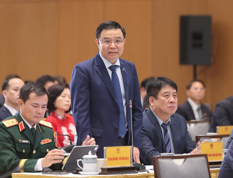 Lemanh-Hung-PVN.jpg Lemanh-Hung-PVN.jpg