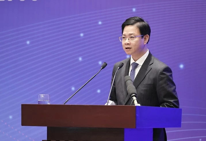 ngoai-giao-van-hoa-va-khat-vong-vuon-minh