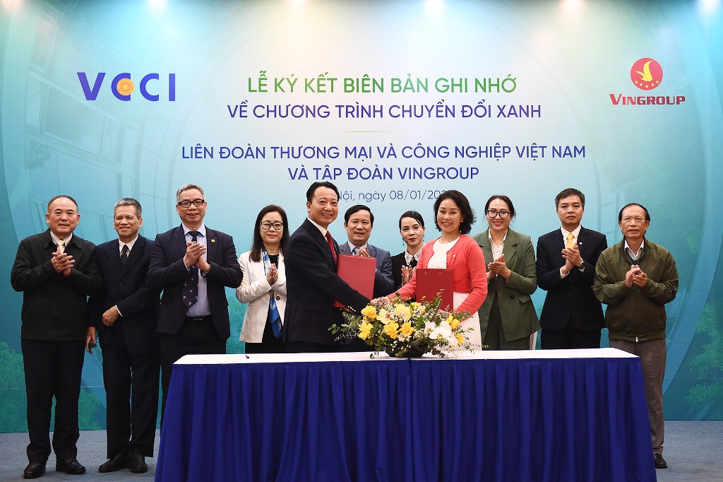 [VCCI - Vingroup] Lễ ký biên bản ghi nhớ hợp tác thúc đẩy chuyển đổi xanh và phát triển bền vững