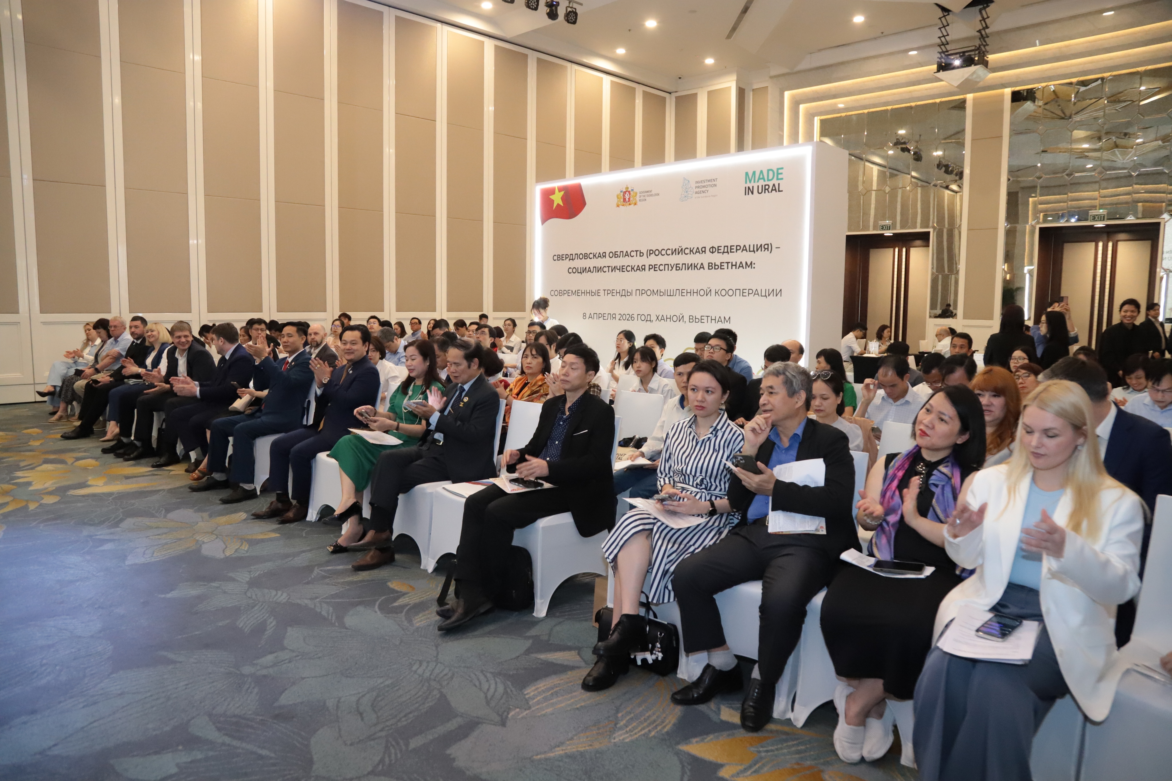 Thúc đẩy hợp tác công nghiệp hiện đại giữa tỉnh Sverdlovsk (Nga) và Việt Nam 08/4/2026