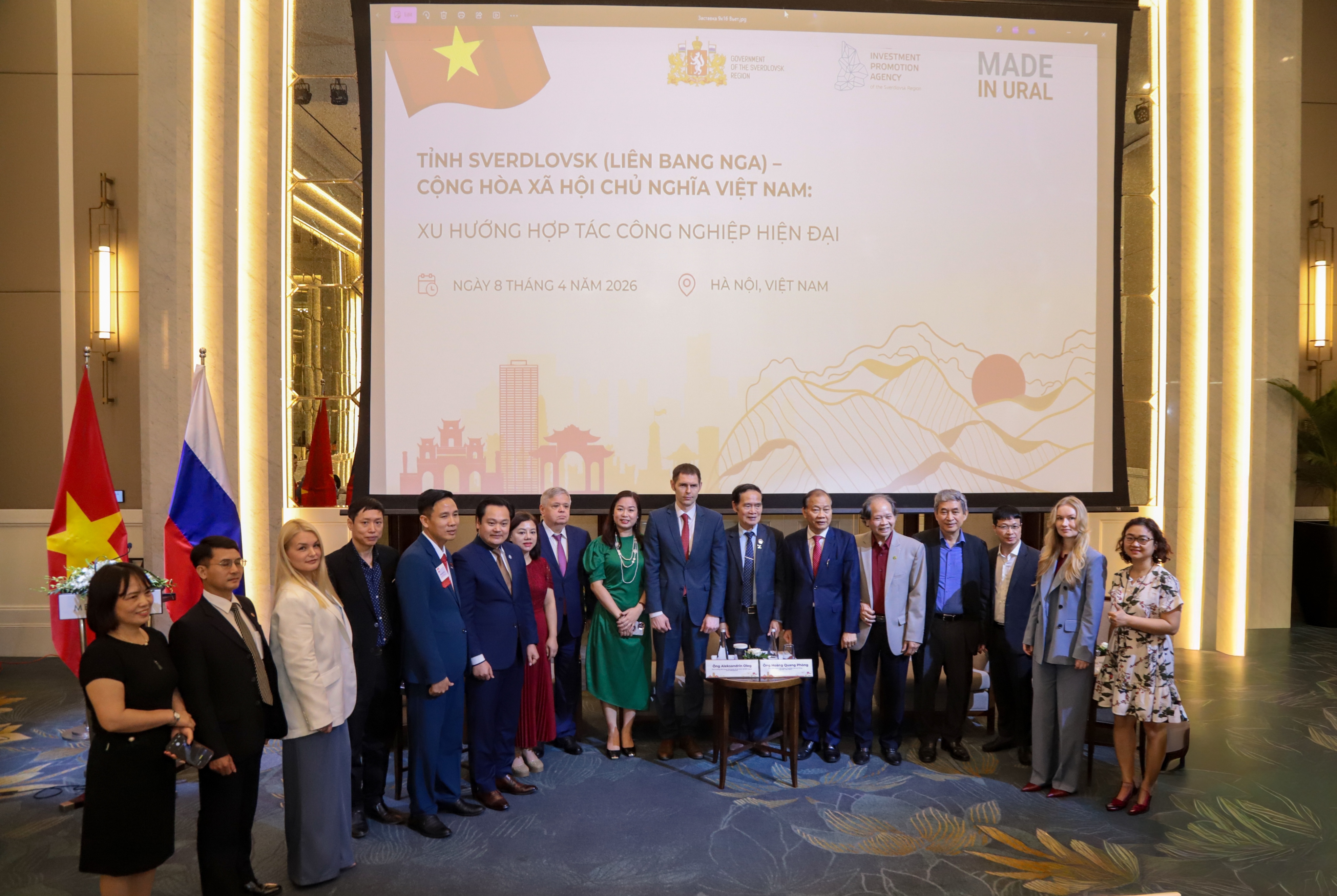 Thúc đẩy hợp tác công nghiệp hiện đại giữa tỉnh Sverdlovsk (Nga) và Việt Nam 08/4/2026