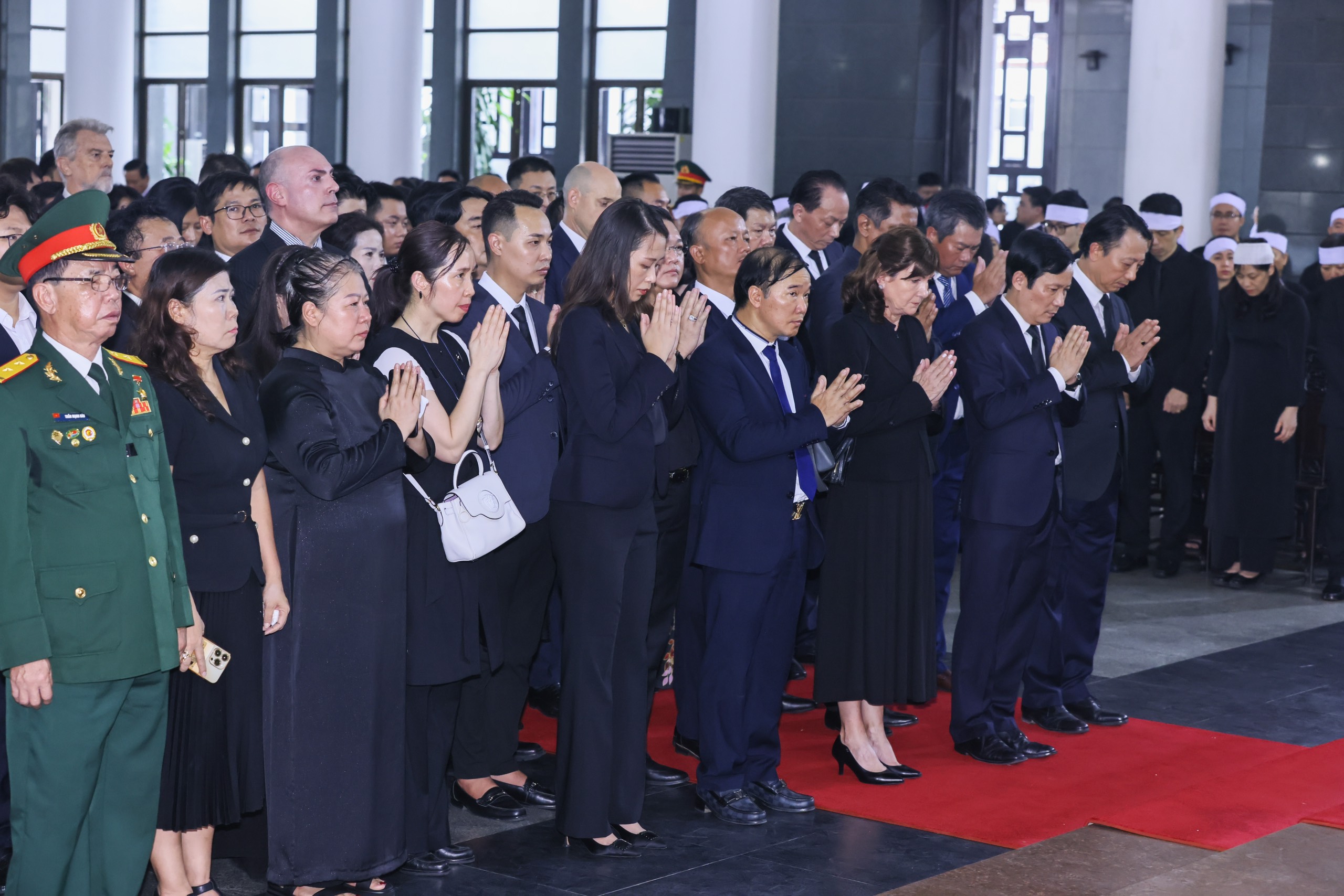 VCCI viếng TBT Nguyễn Phú Trọng 25/7/2024