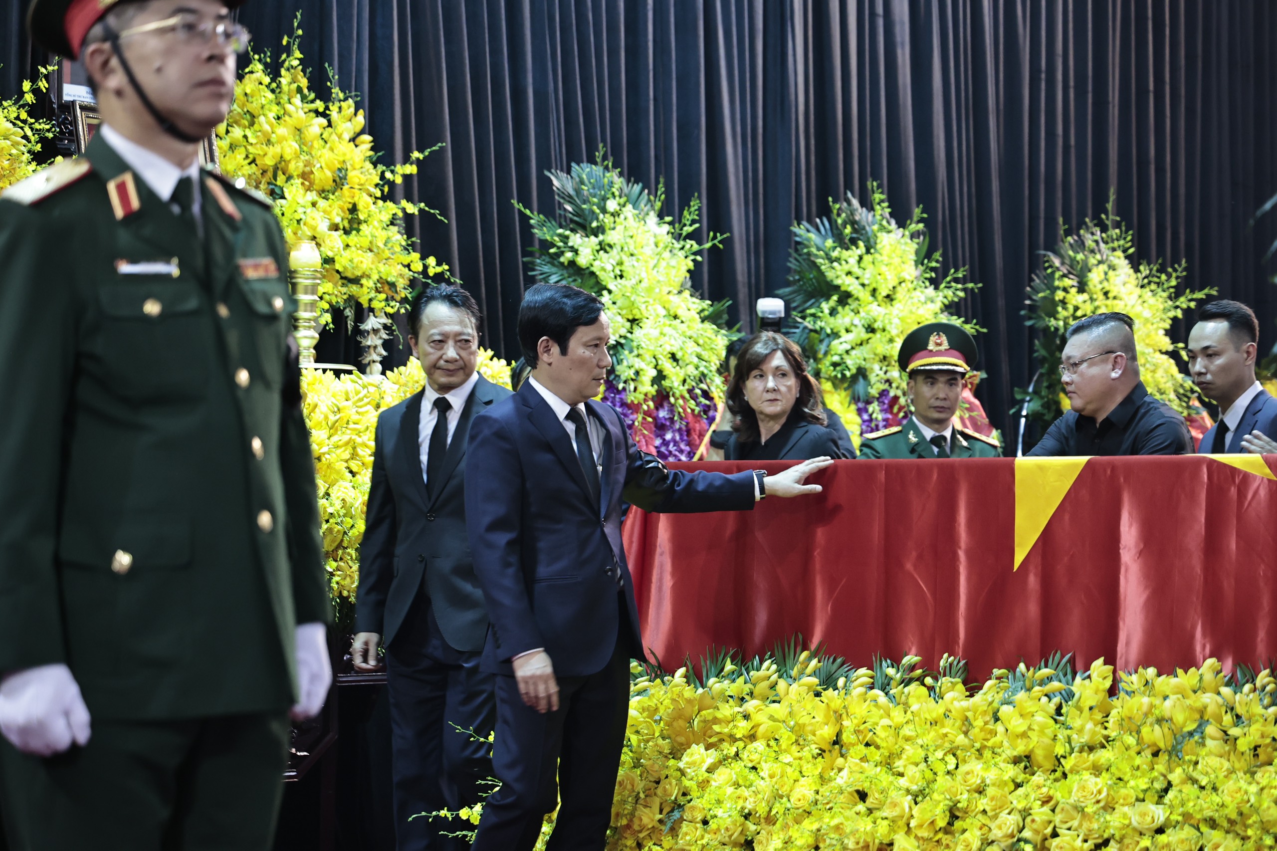 VCCI viếng TBT Nguyễn Phú Trọng 25/7/2024