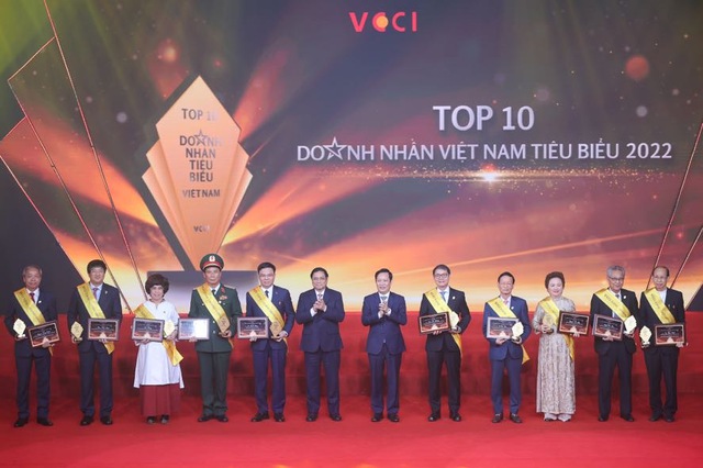 Lễ kỷ niệm ngày Doanh nhân Việt Nam 13_10 - Tôn vinh Doanh nhân Việt Nam tiêu biểu 2022 (12/10/2022)