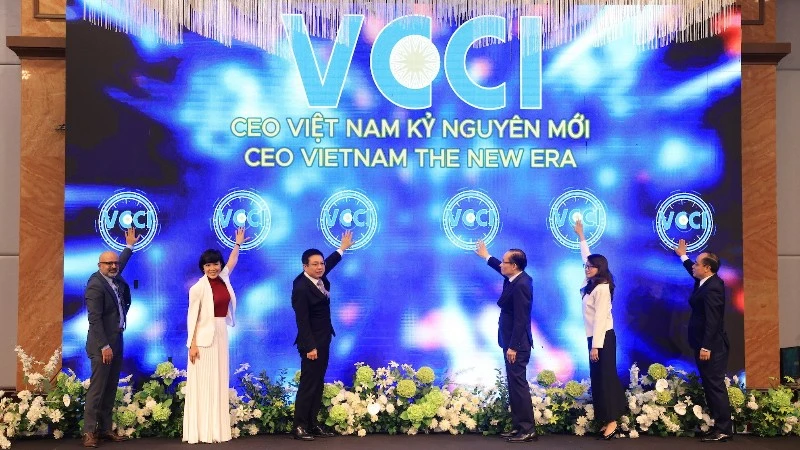 VCCI chính thức khởi động chương trình “CEO Việt Nam Kỷ nguyên mới” tại Hà Nội
